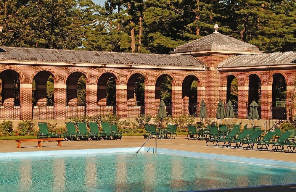 Resort Gideon Putnam & 3*